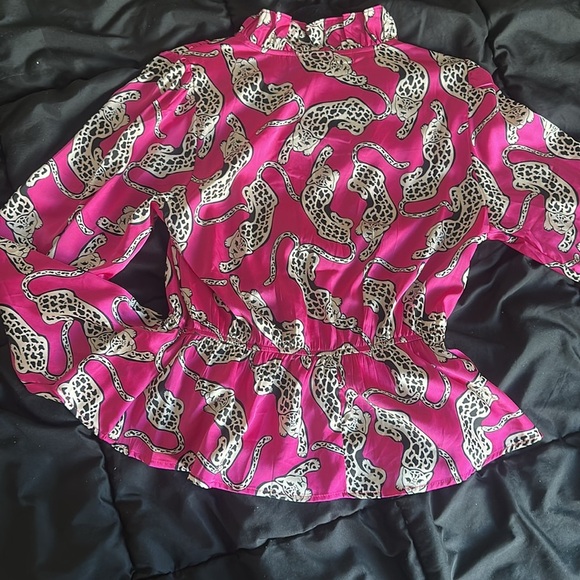 Long Sleeve Satin Cheetah Top - Picture 5 of 5